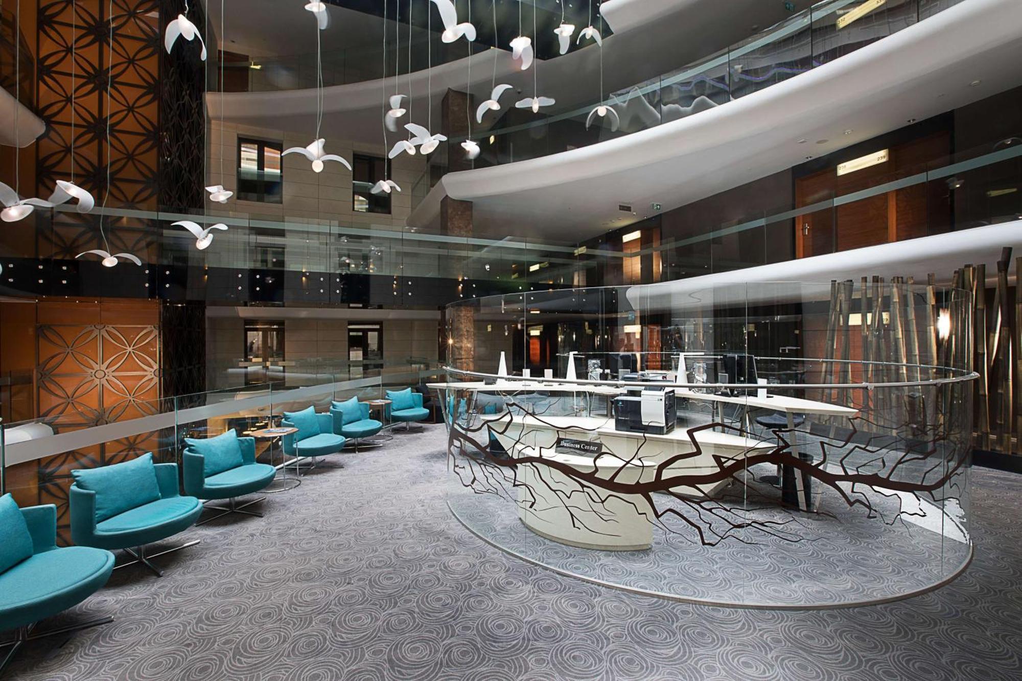 מלון Doubletree By Hilton Istanbul - Old Town מראה חיצוני תמונה The lobby of the hotel