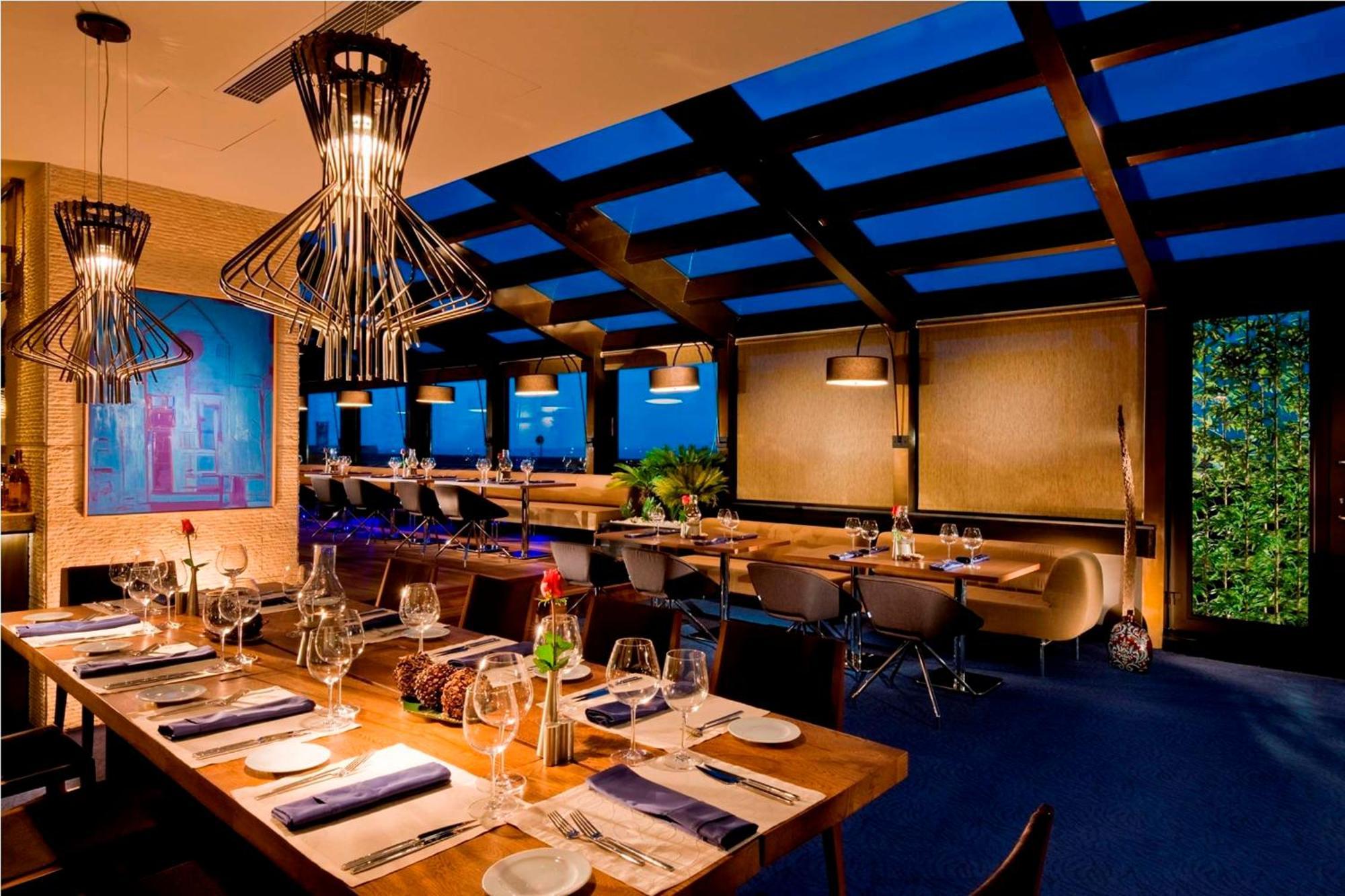 מלון Doubletree By Hilton Istanbul - Old Town מראה חיצוני תמונה The interior of the restaurant